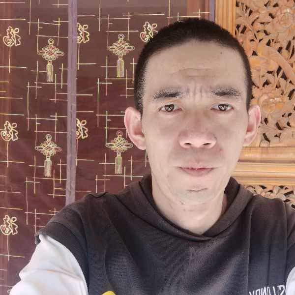37岁岁云南单身帅哥 - 龙岩吉缘网