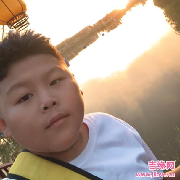 24岁岁辽宁单身帅哥 - 龙岩吉缘网